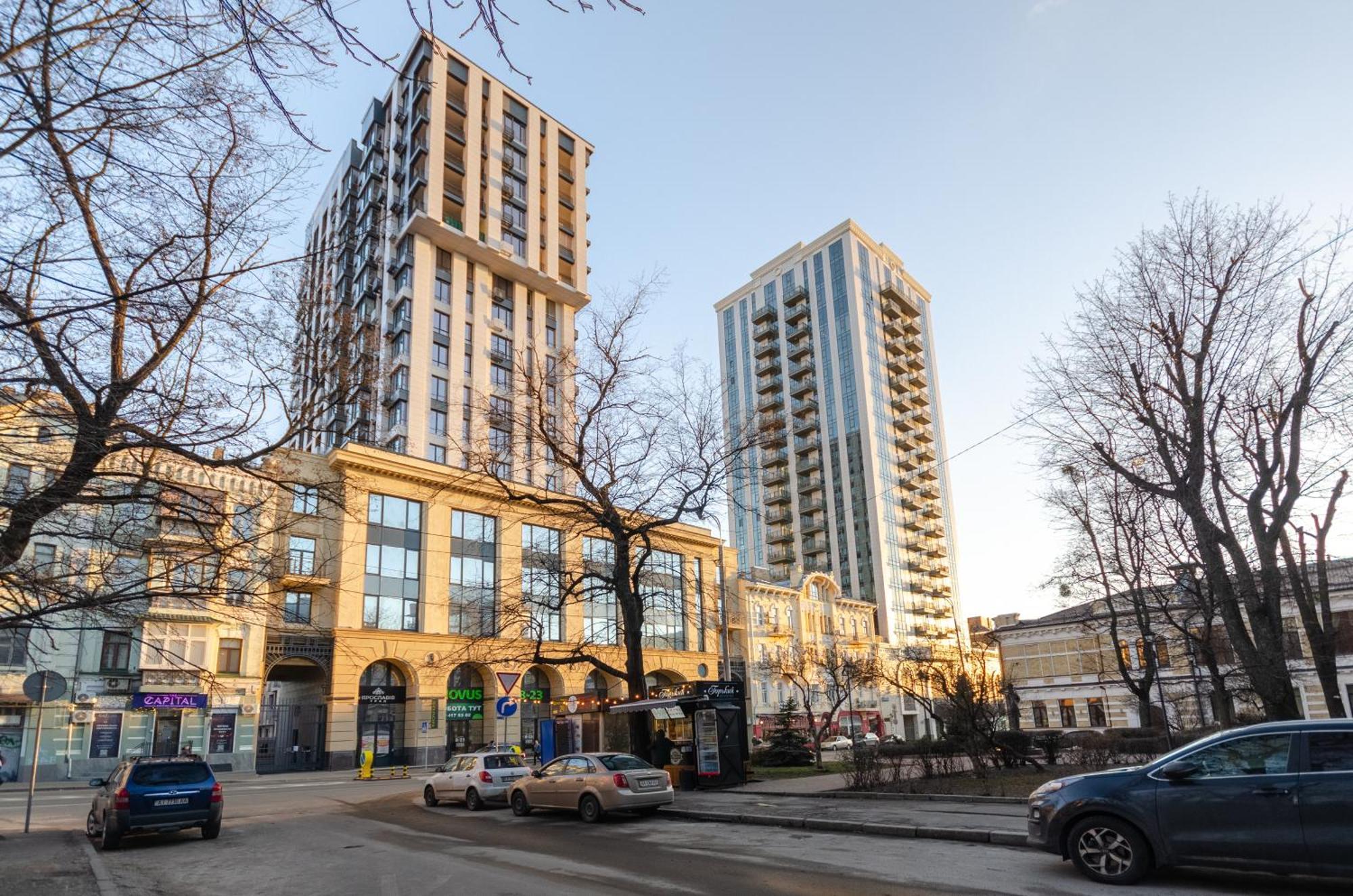 Petrovdom Apartments 12-131B In Rc "Yaroslaviv Grad", Bulvarno-Kudriavska 17B Kiev Esterno foto